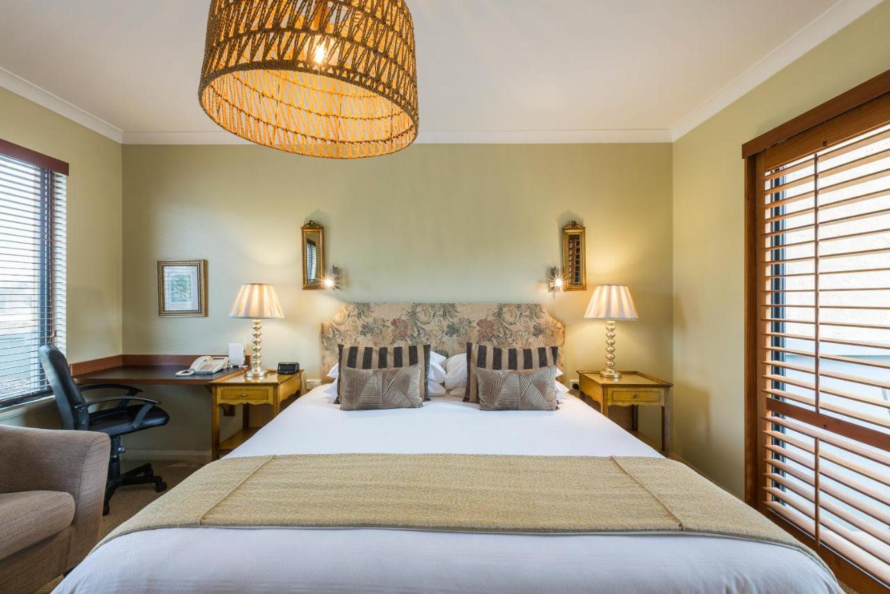 The House At Bayside 5* Albany